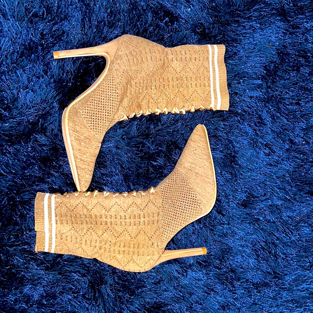 Glittery nude booties